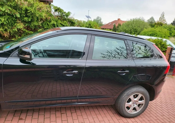 Volvo XC 60 cena 80500 przebieg: 170900, rok produkcji 2014 z Szczecin małe 79